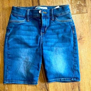 Old Navy Shorts (Style Ballerina)